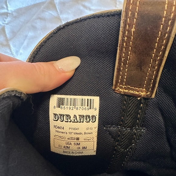 Women’s Boots - Picture 3 of 4